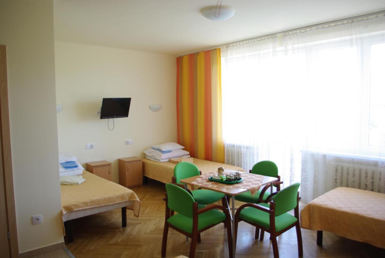 Osrodek Uzdrowiskowy Beskid Hotel Wysowa-Zdrój Екстериор снимка