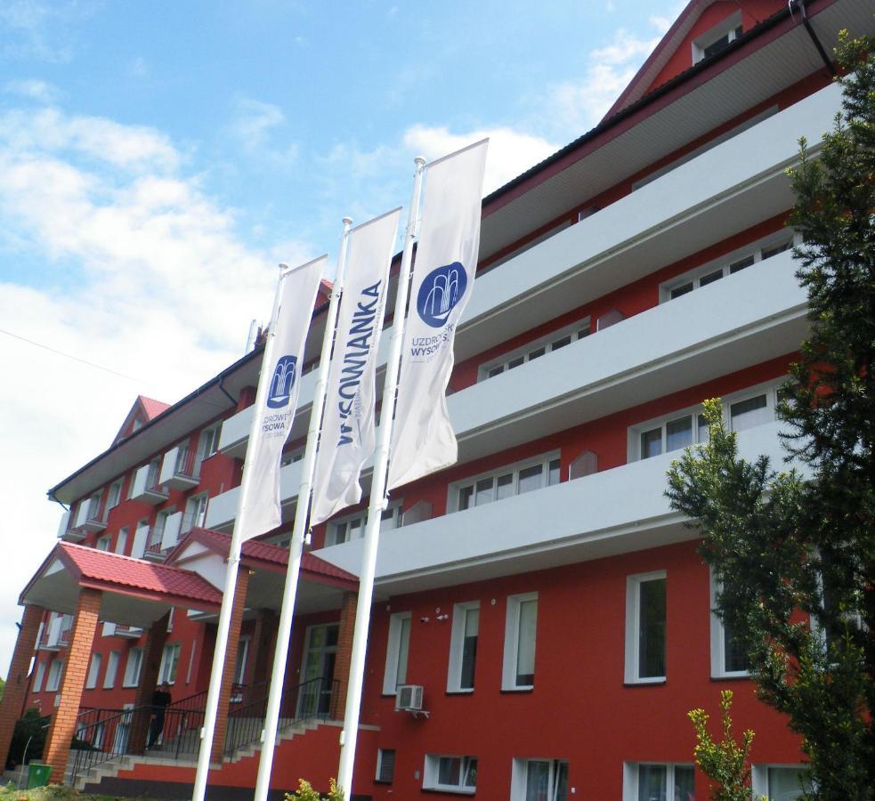 Osrodek Uzdrowiskowy Beskid Hotel Wysowa-Zdrój Екстериор снимка
